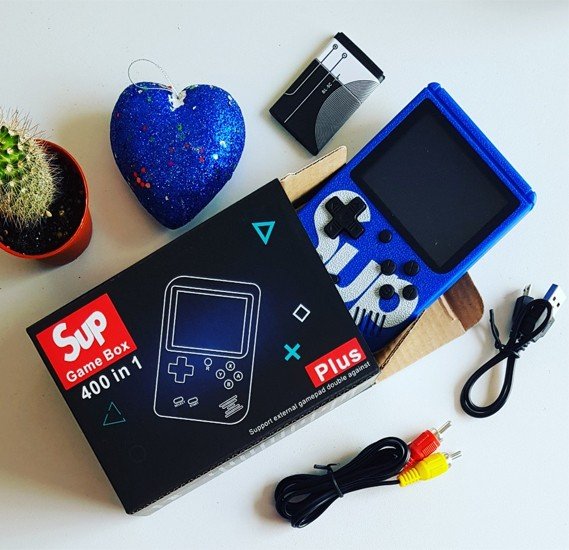 400 In 1 3.0 Inch Pocket Handheld Kids Gaming Console