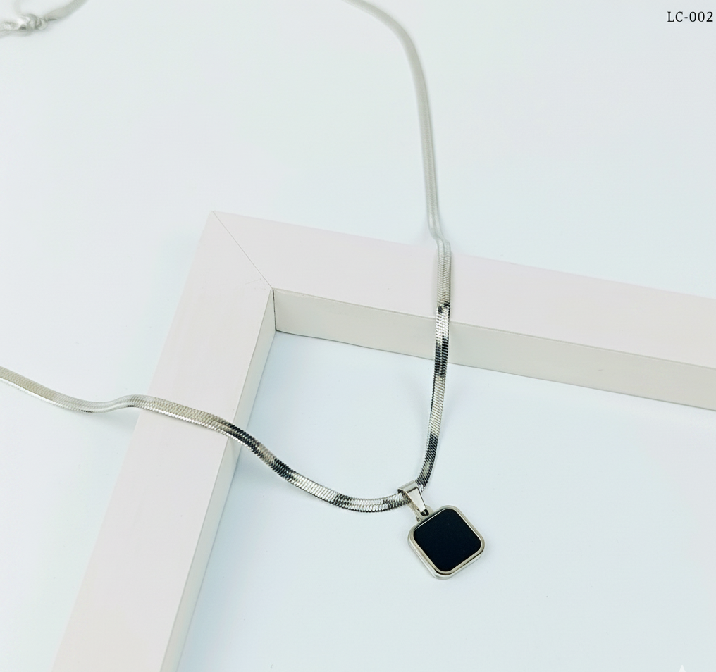 Sliver Square Chain Locket