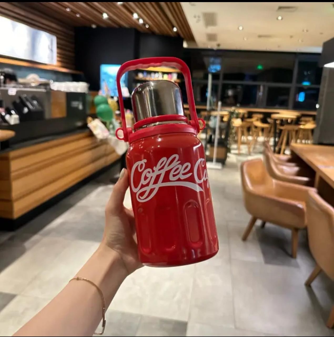 Modern Portable Strap Design Large-Capacity Stainless Steel Vacuum Tumbler Thermos 6-12 Hours Thermal Insulation High-Looking
