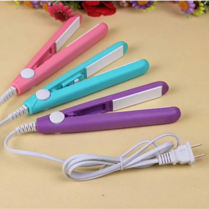 Mini Hair Straightener for Kids – Safe, Low-Heat & Travel Friendly